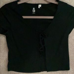 T-shirt. Tied in front
